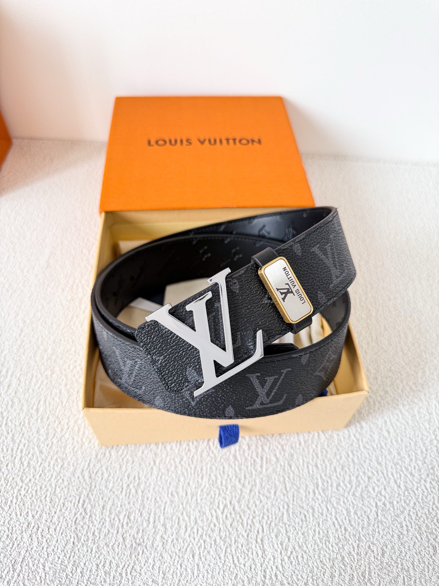China Replica LV Belts 49usd Only