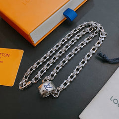 China Replica LV Necklaces 72usd Only
