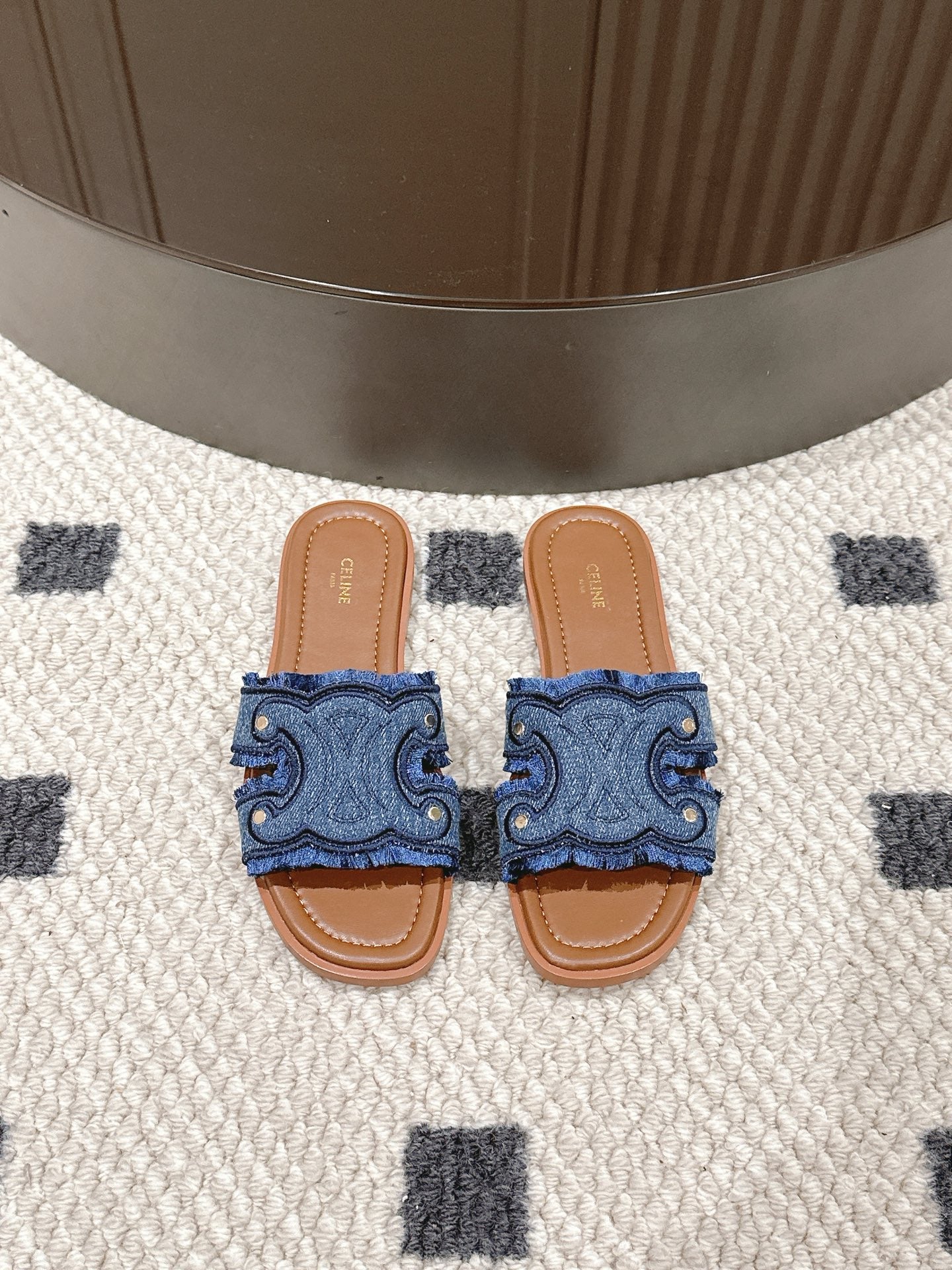 China Replica Celine Women Shoes 80usd Only