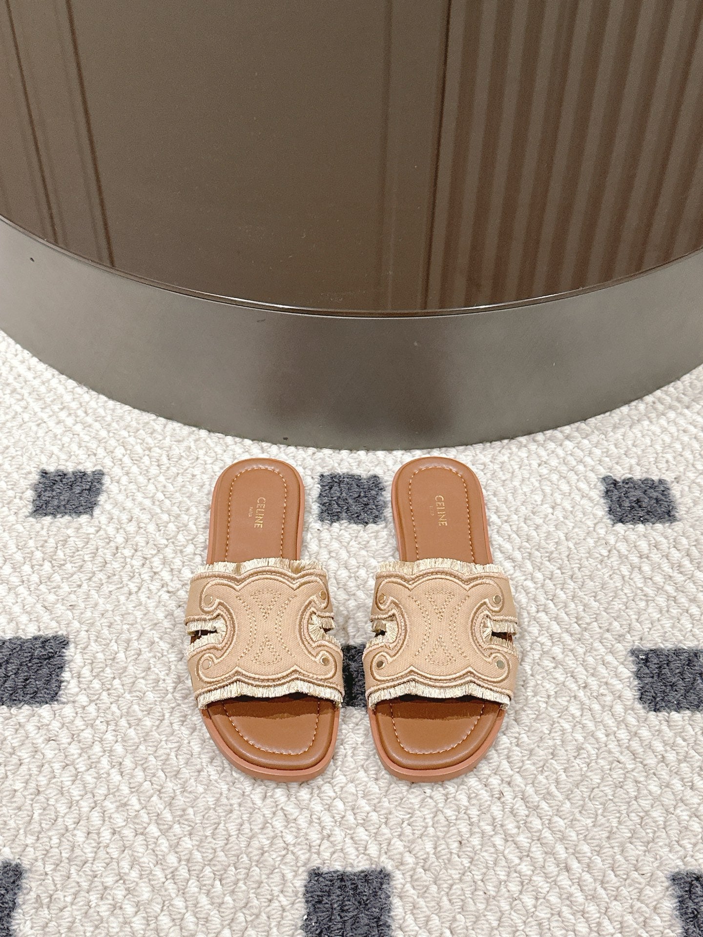 China Replica Celine Women Shoes 80usd Only