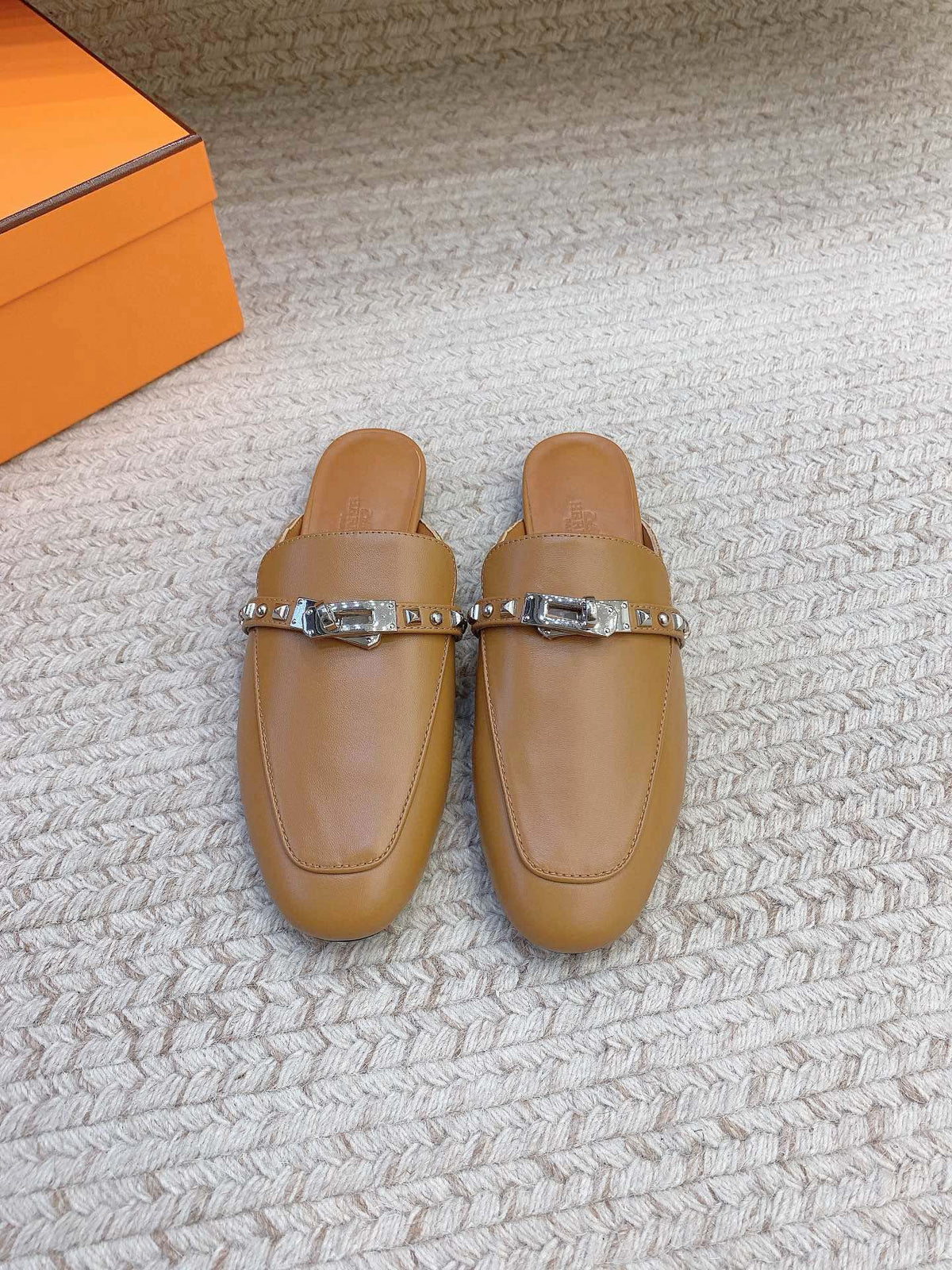 China Replica Hermes Women Shoes 122usd Only