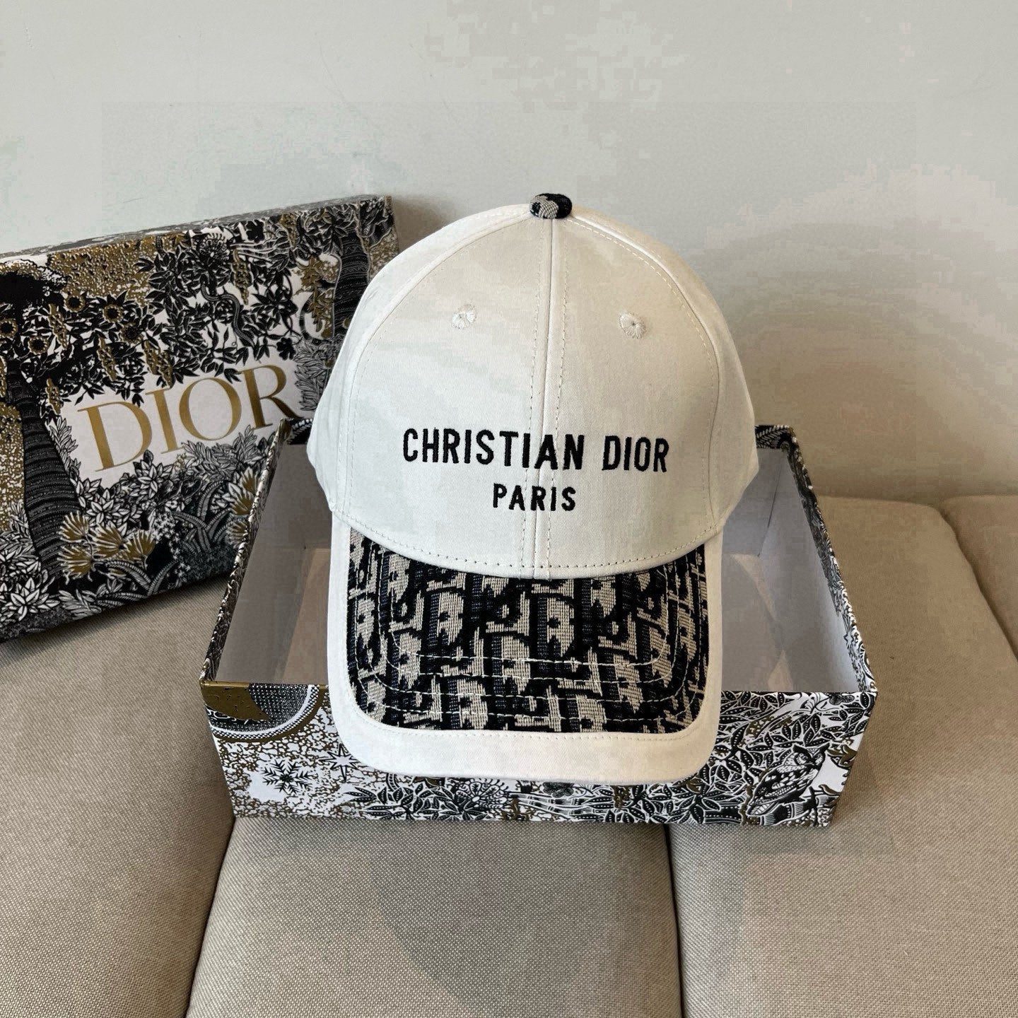 China Replica Dior Hats 22usd Only