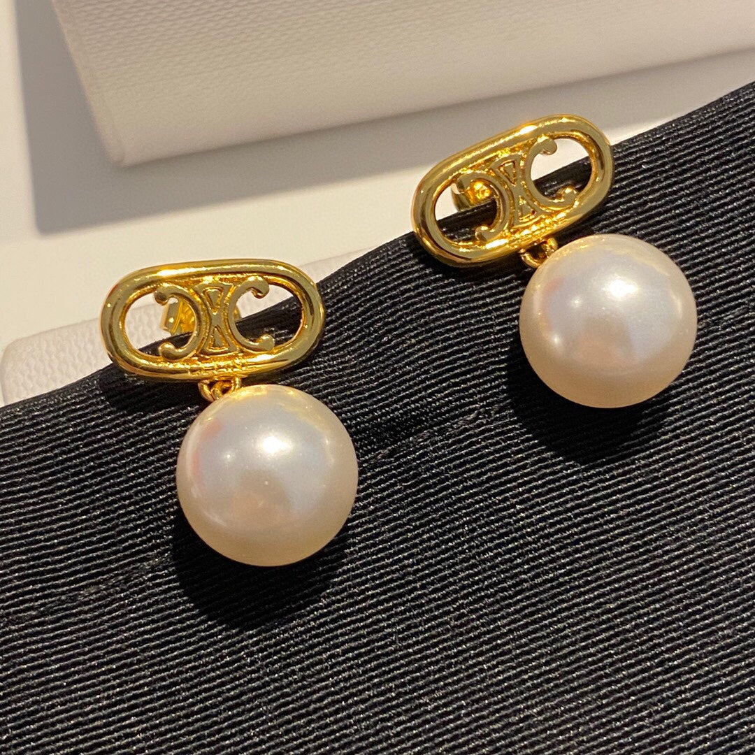 China Replica Celine Earrings 22usd Only