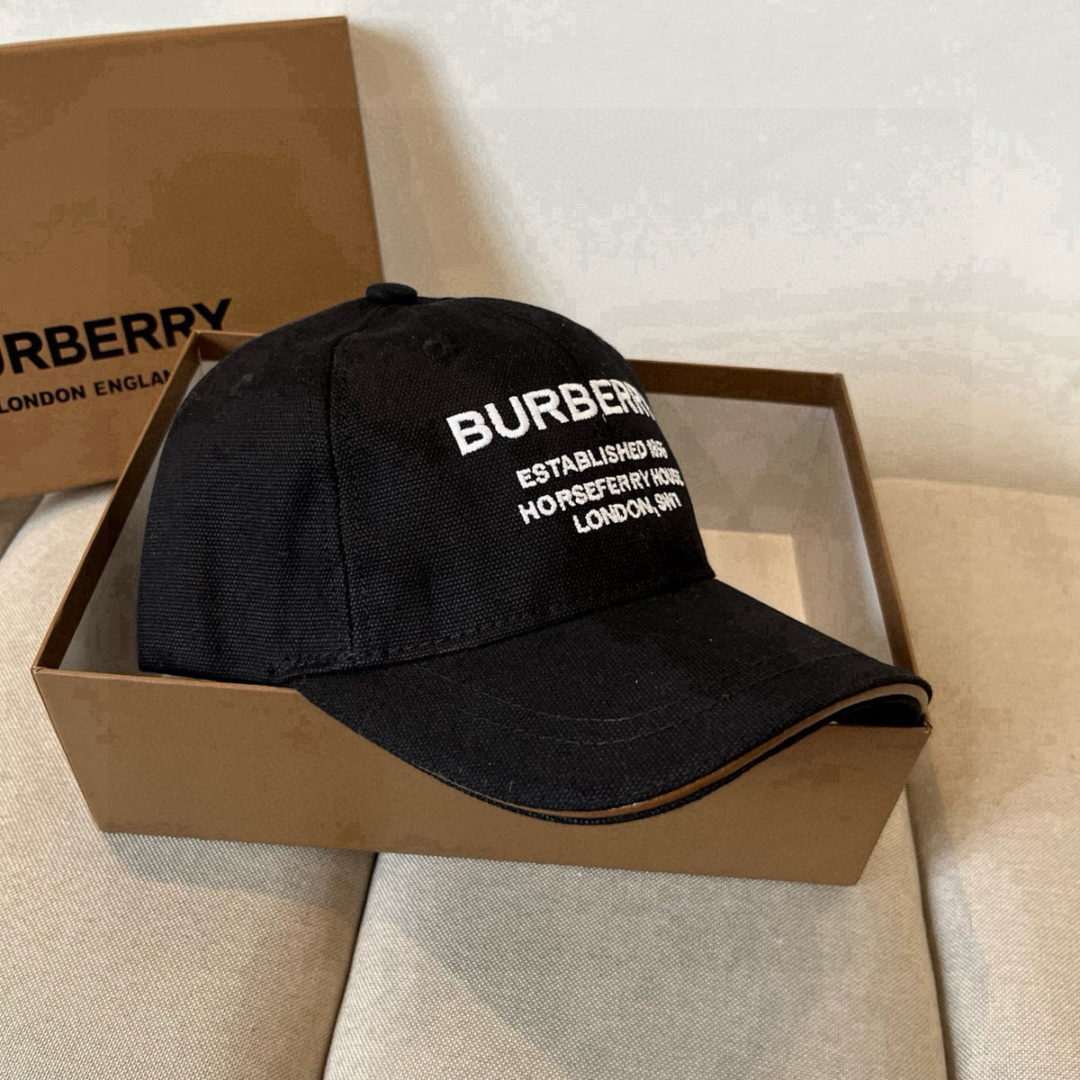 China Replica Burberry Hats 24usd Only
