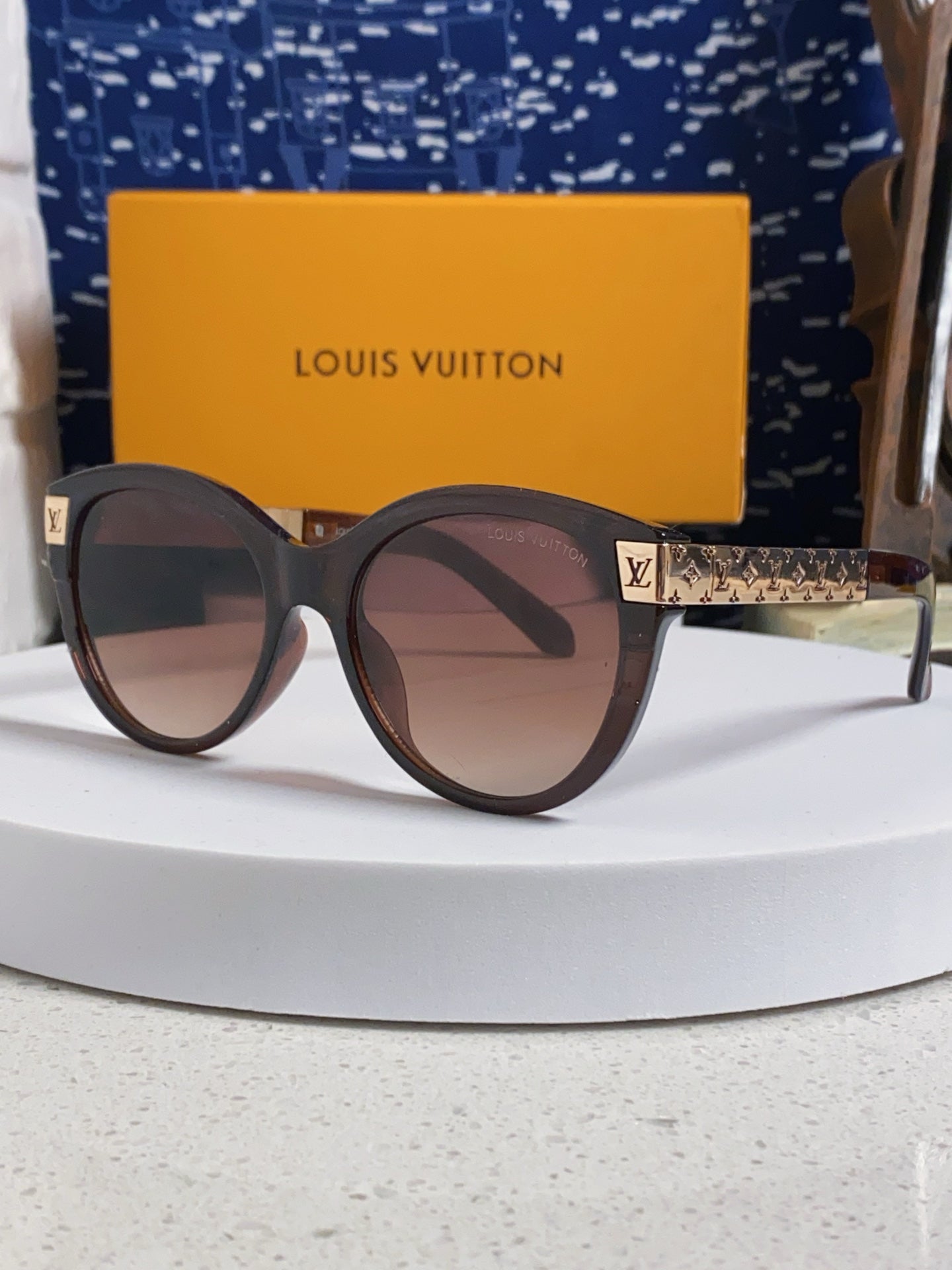 China Replica LV Sunglasses 32usd Only