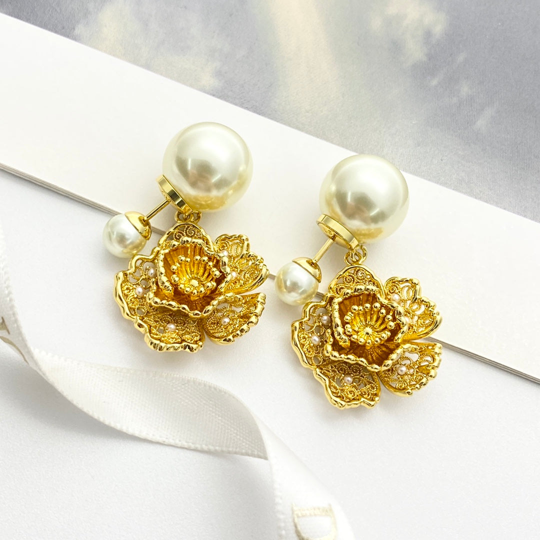 China Replica Dior Earrings 35usd Only