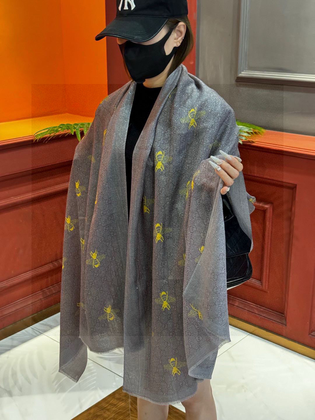 China Replica Gucci Scarf 156usd Only
