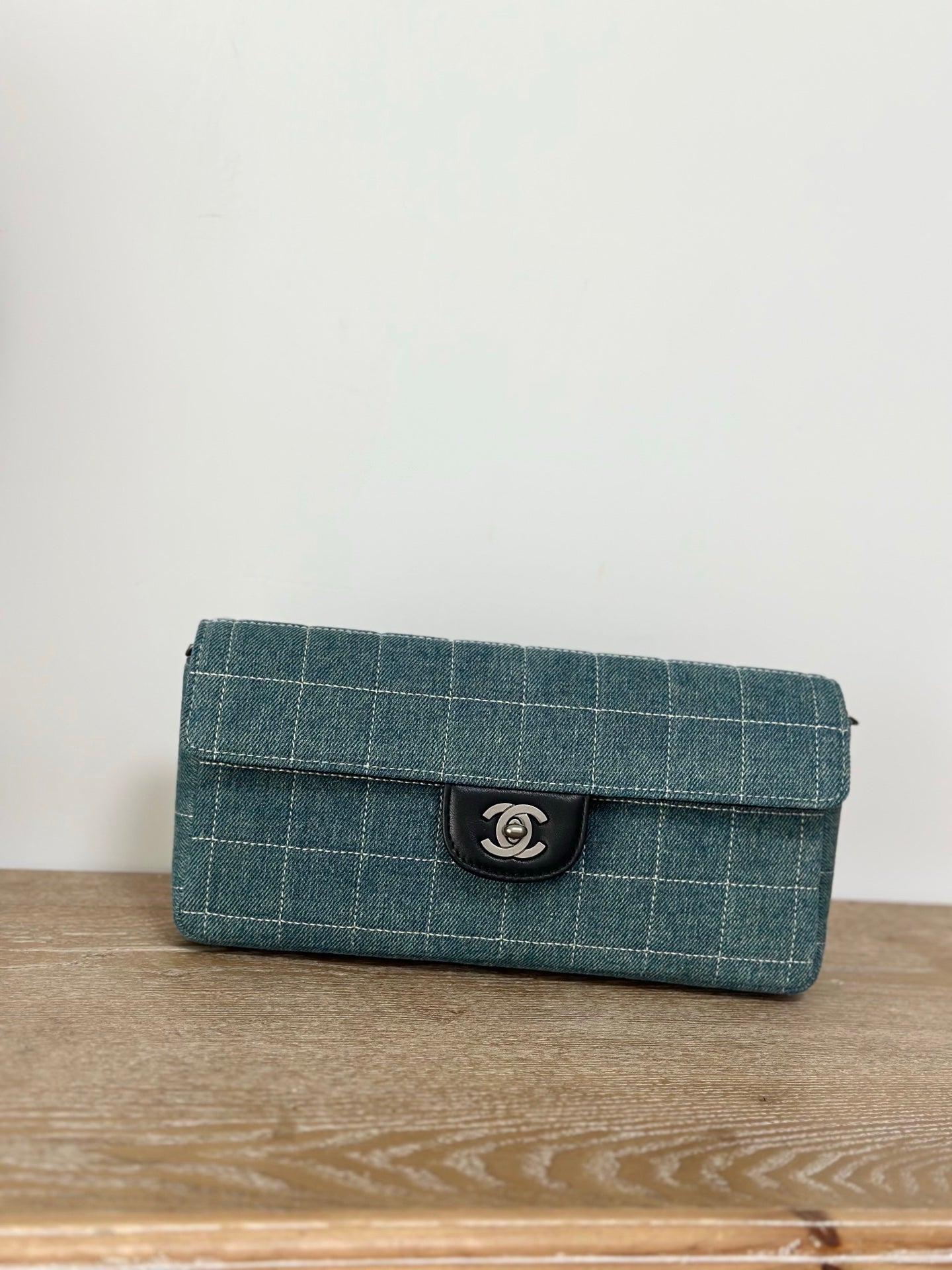 China Replica Chanel Handbags 234usd Only