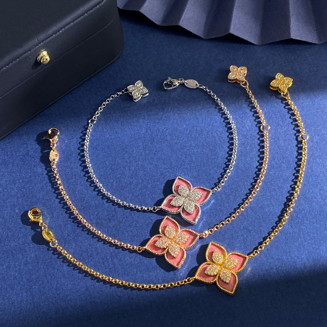 China Replica Van Cleef Arpels Bracelets 28usd Only