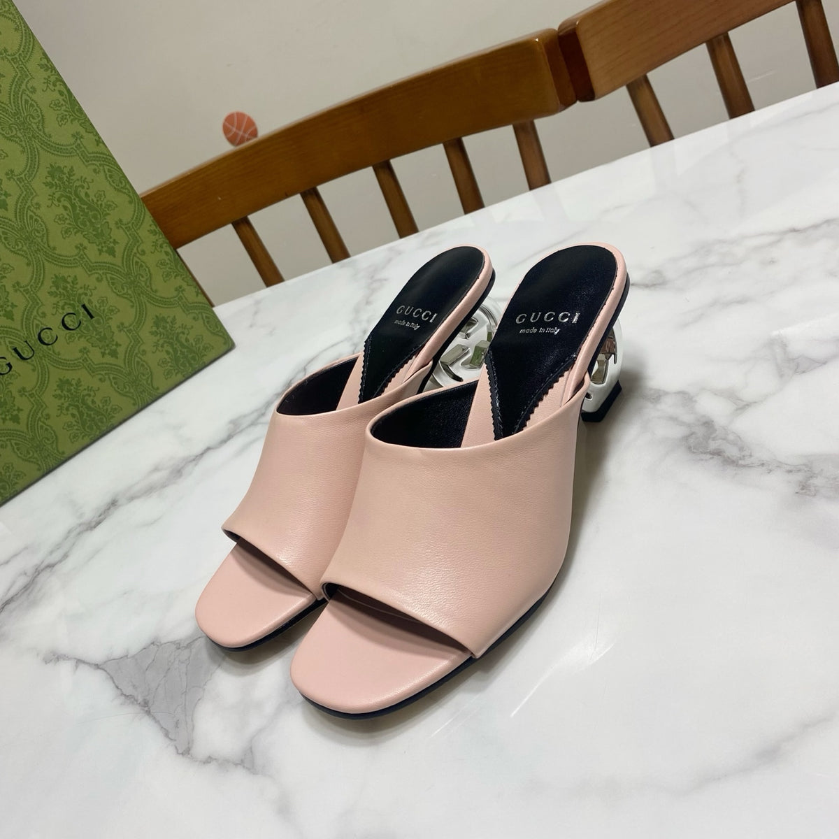 China Replica Gucci Women Shoes 88usd Only