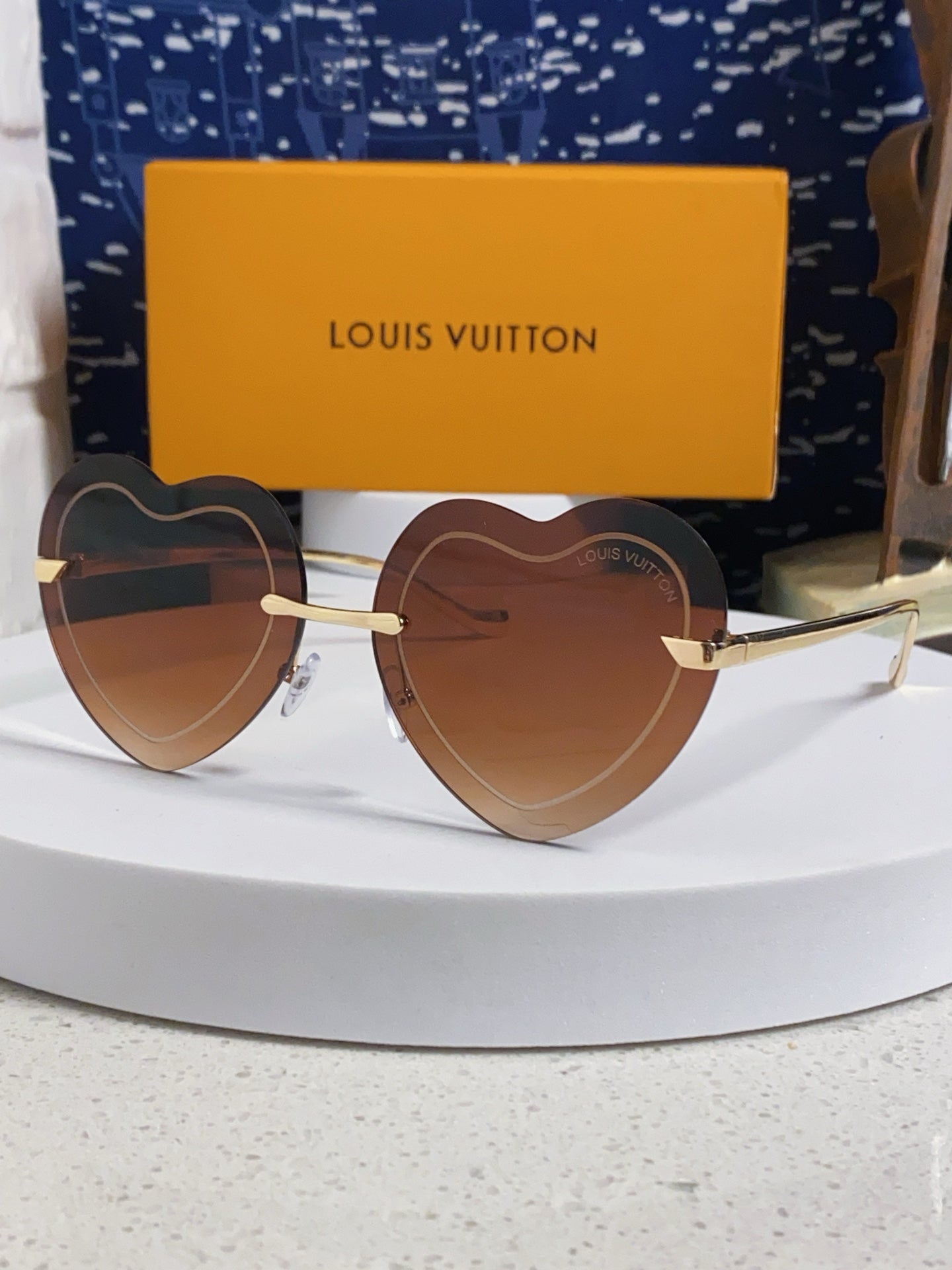China Replica LV Sunglasses 32usd Only