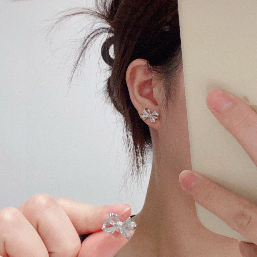 China Replica Chanel Earrings 22usd Only