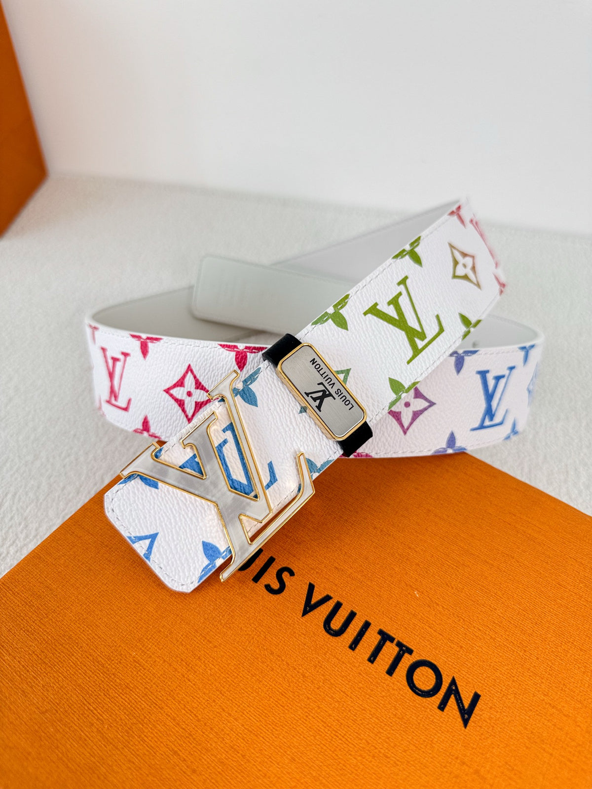 China Replica LV Belts 52usd Only