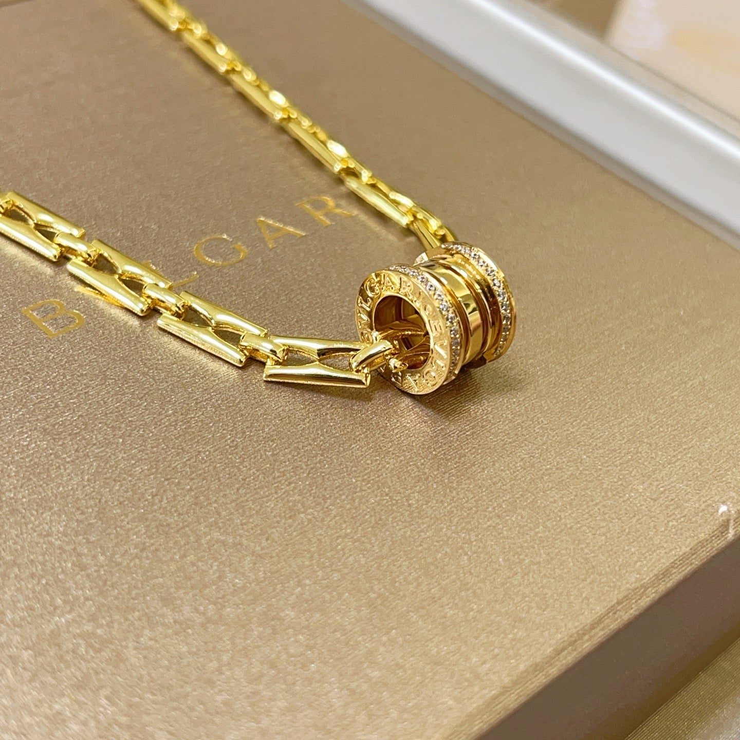 China Replica Bvlgari Necklaces 75usd Only