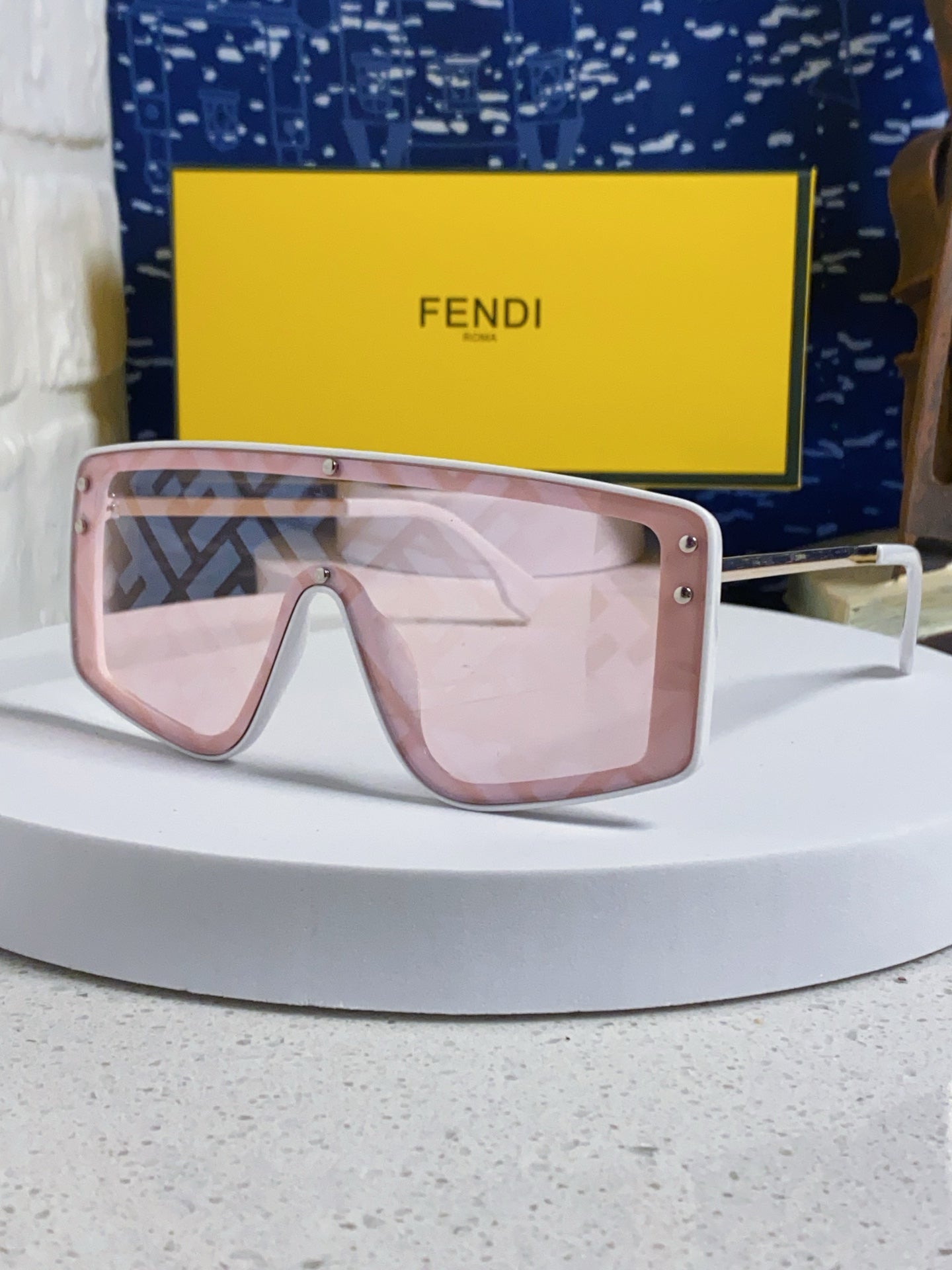 China Replica Fendi Sunglasses 30usd Only