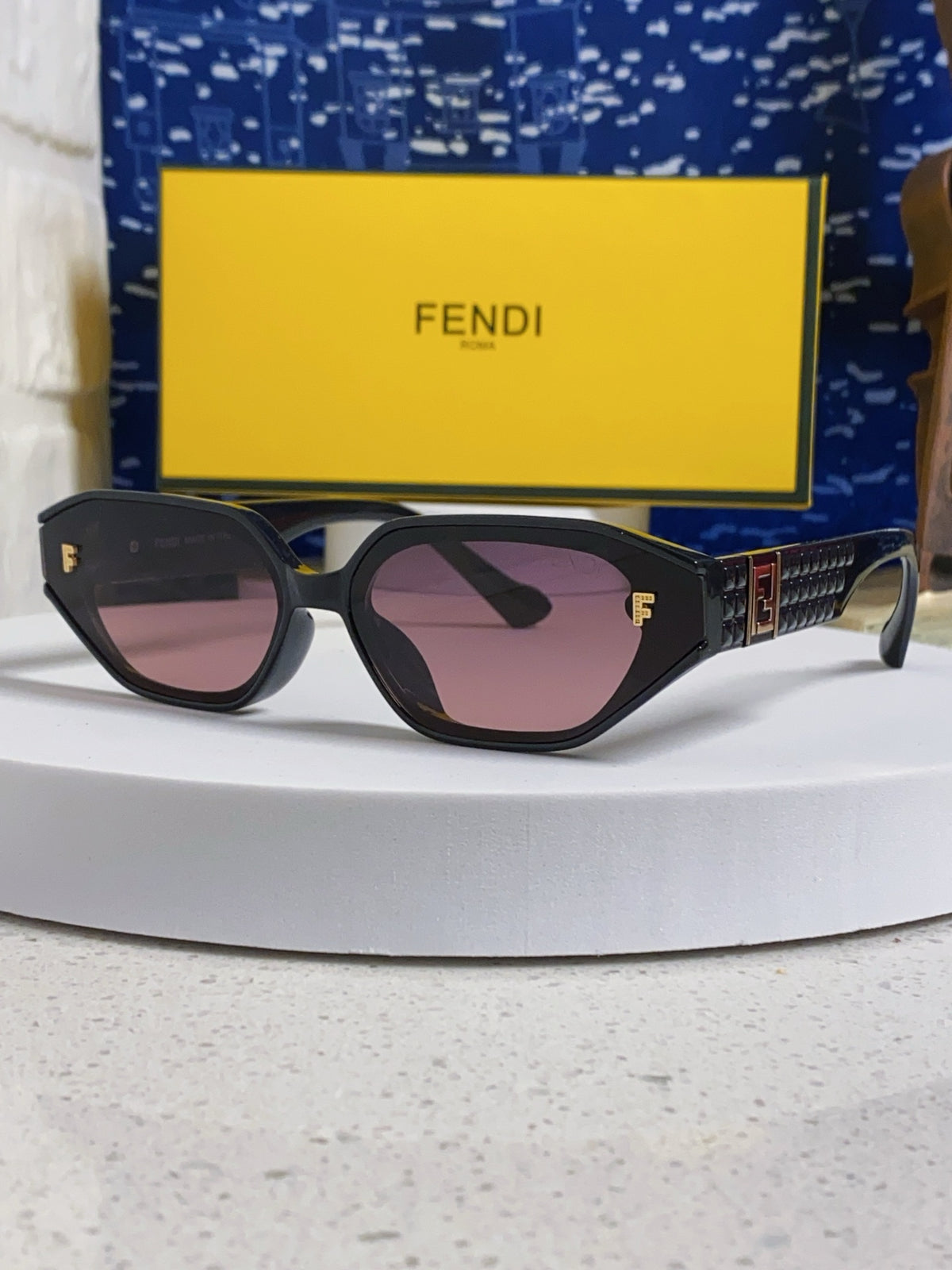 China Replica Fendi Sunglasses 30usd Only