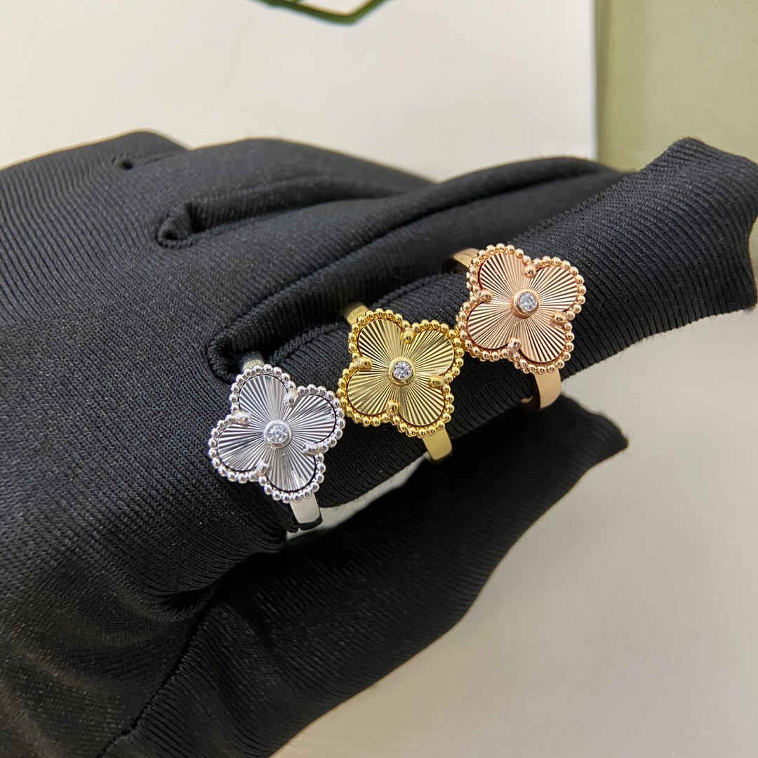 China Replica Van Cleef Arpels Rings 25usd Only