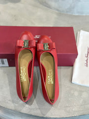 China Replica Ferragamo Women Shoes 98usd Only