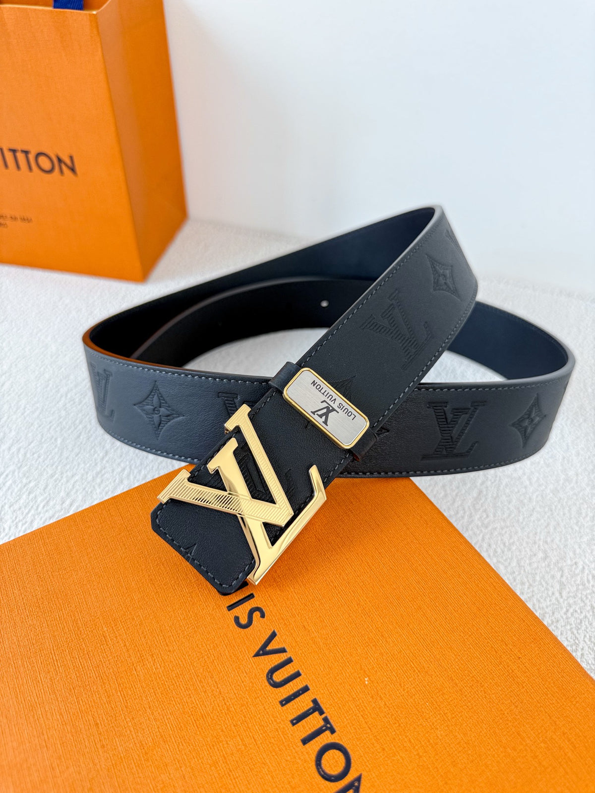 China Replica LV Belts 52usd Only