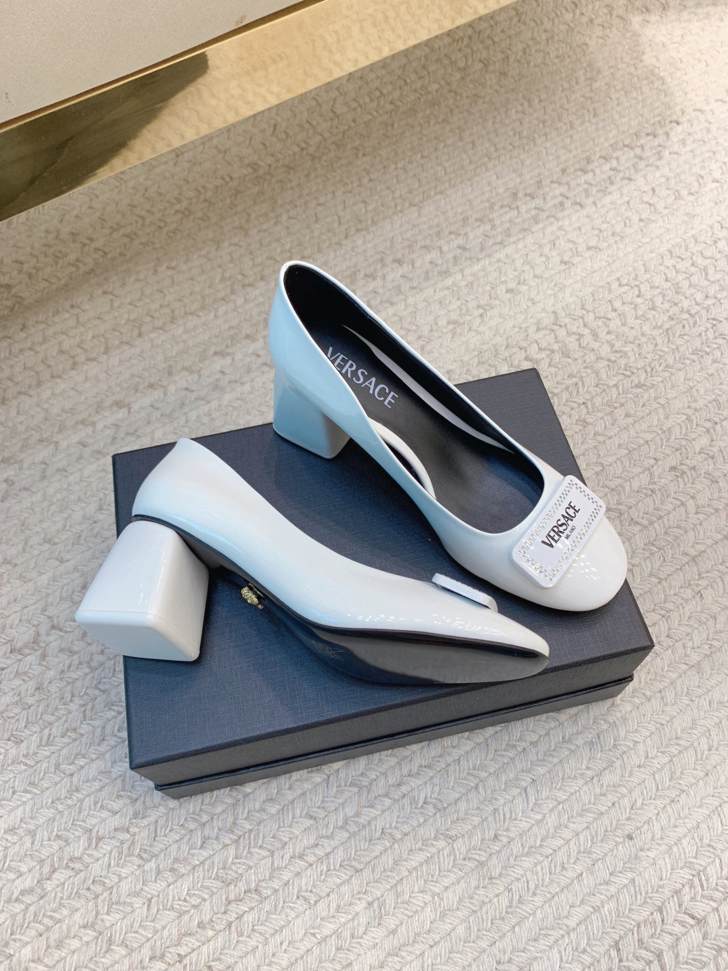 China Replica Versace Women Shoes 108usd Only