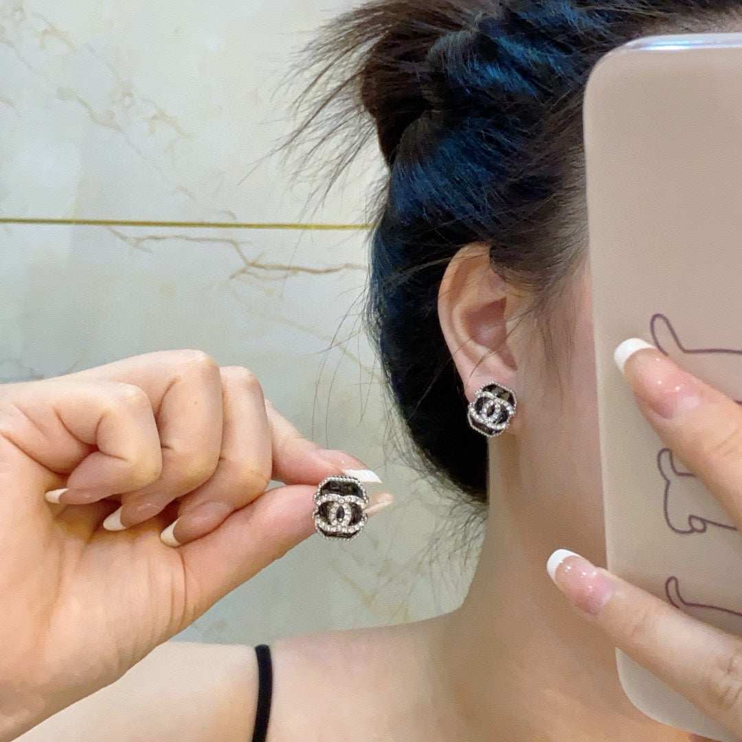 China Replica Chanel Earrings 25usd Only