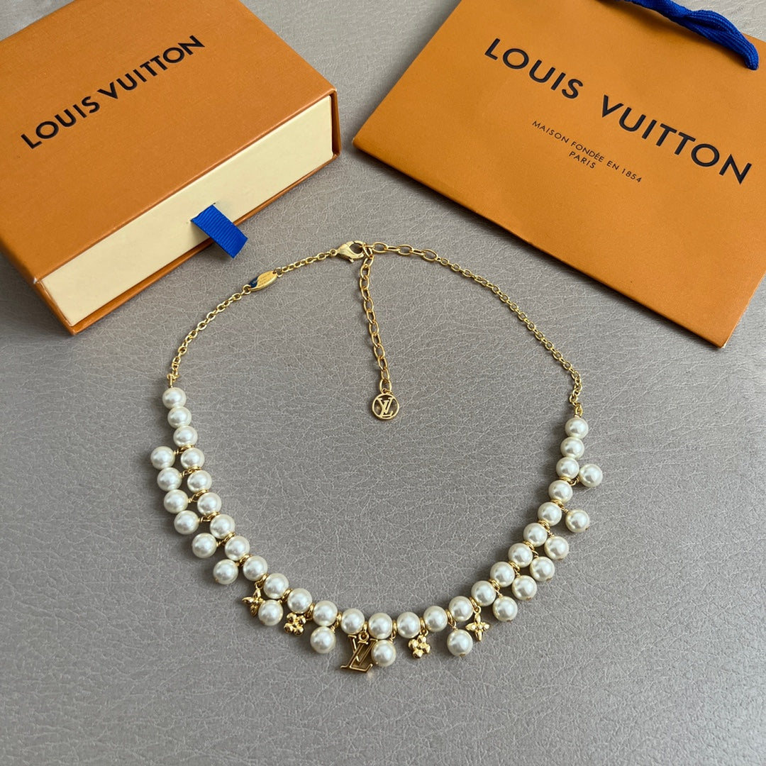 China Replica LV Necklaces 63usd Only