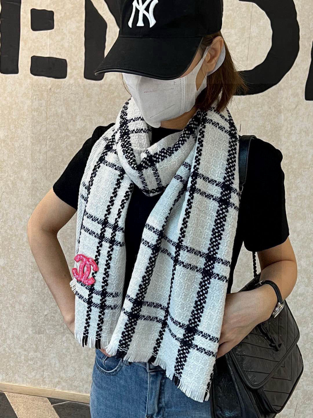 China Replica Chanel Scarf 58usd Only