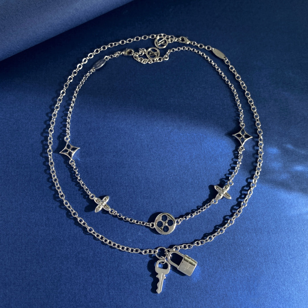 China Replica LV Necklaces 42usd Only