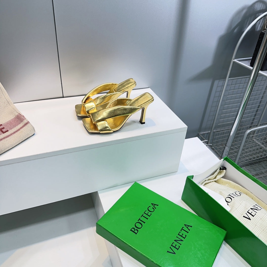 China Replica Bottega Veneta Women Shoes 105usd Only