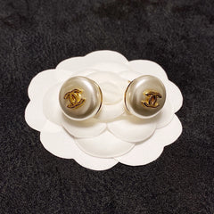 China Replica Chanel Earrings 28usd Only