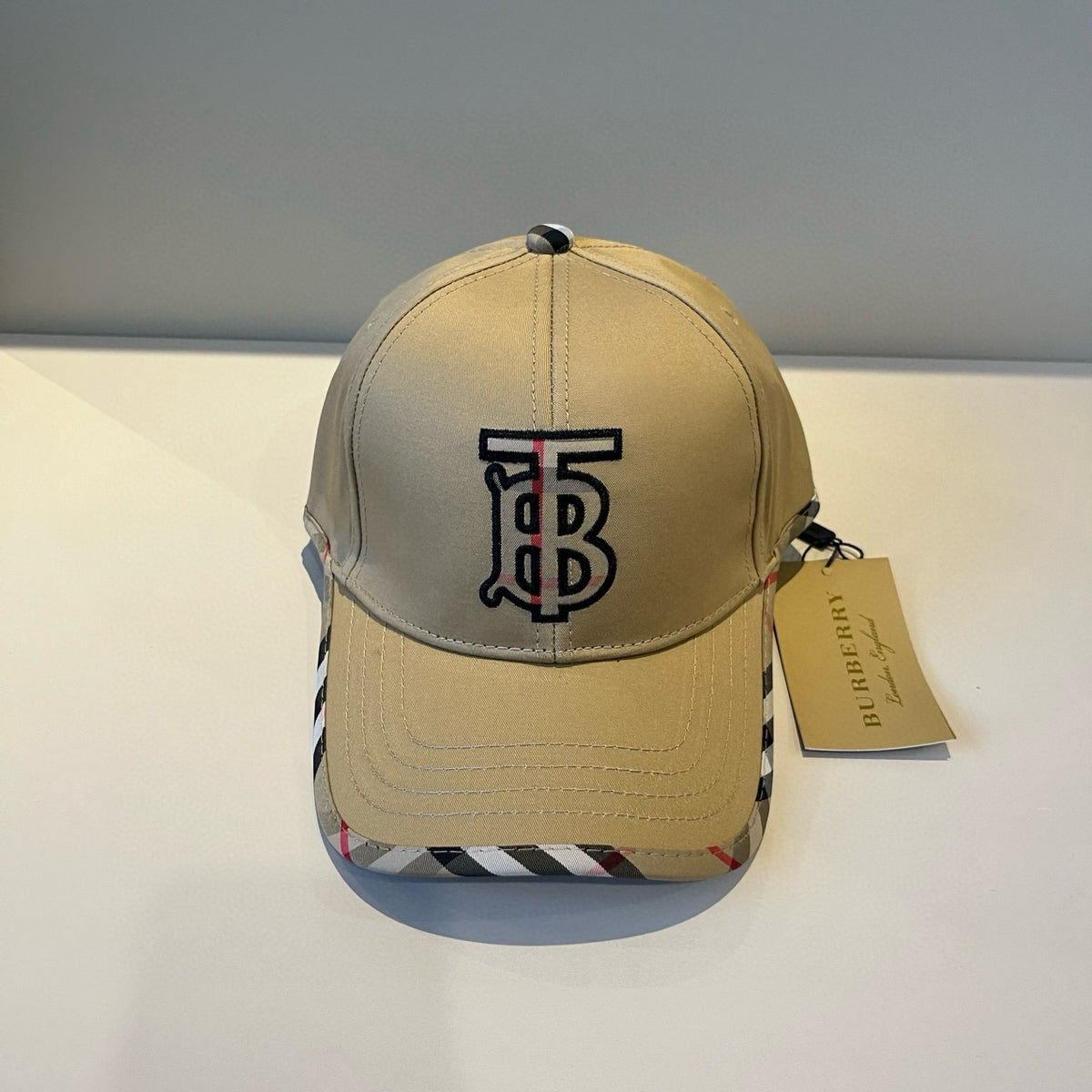 China Replica Burberry Hats 22usd Only