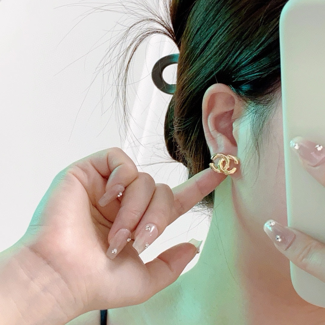 China Replica Chanel Earrings 22usd Only