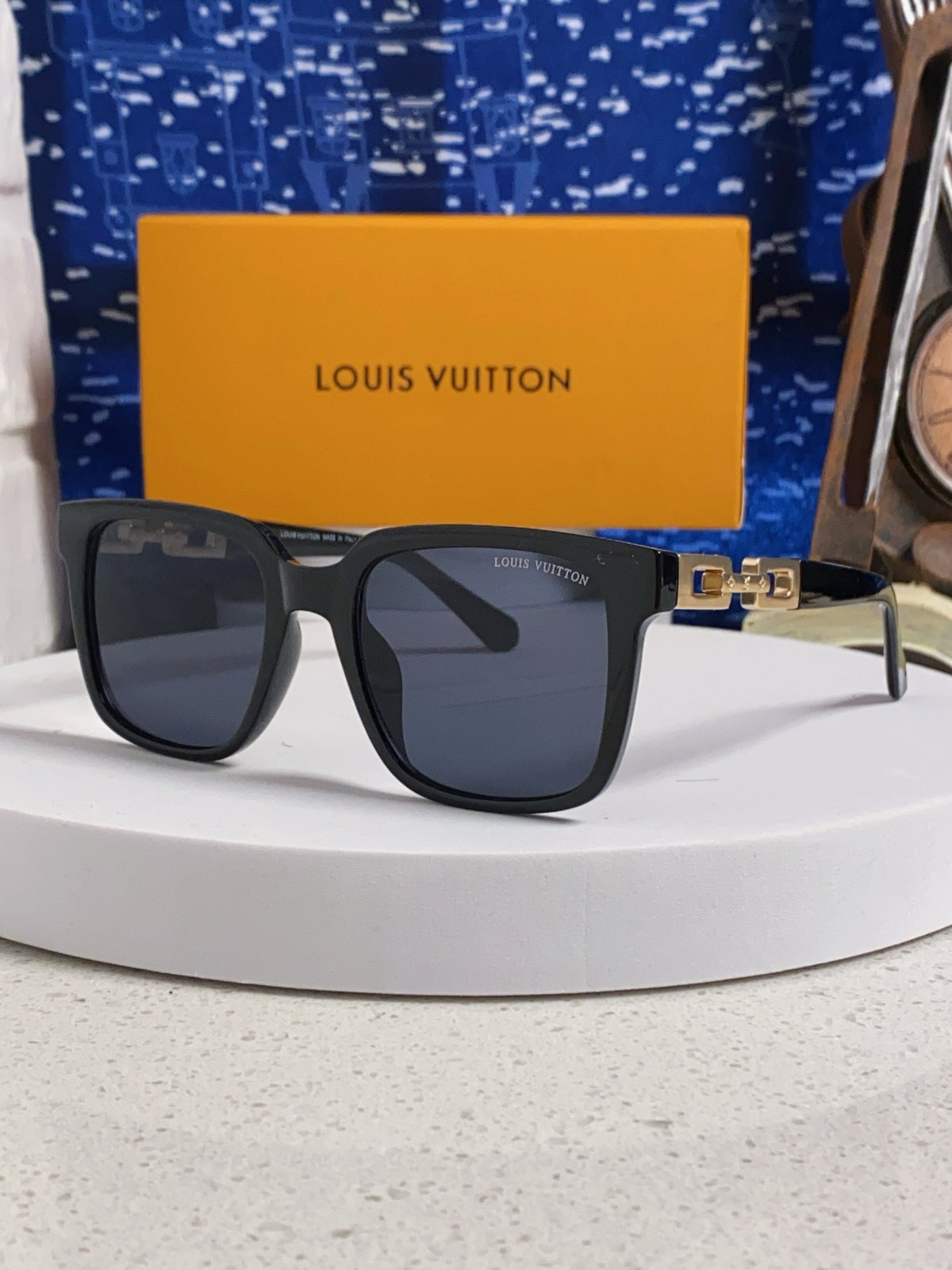China Replica LV Sunglasses 32usd Only