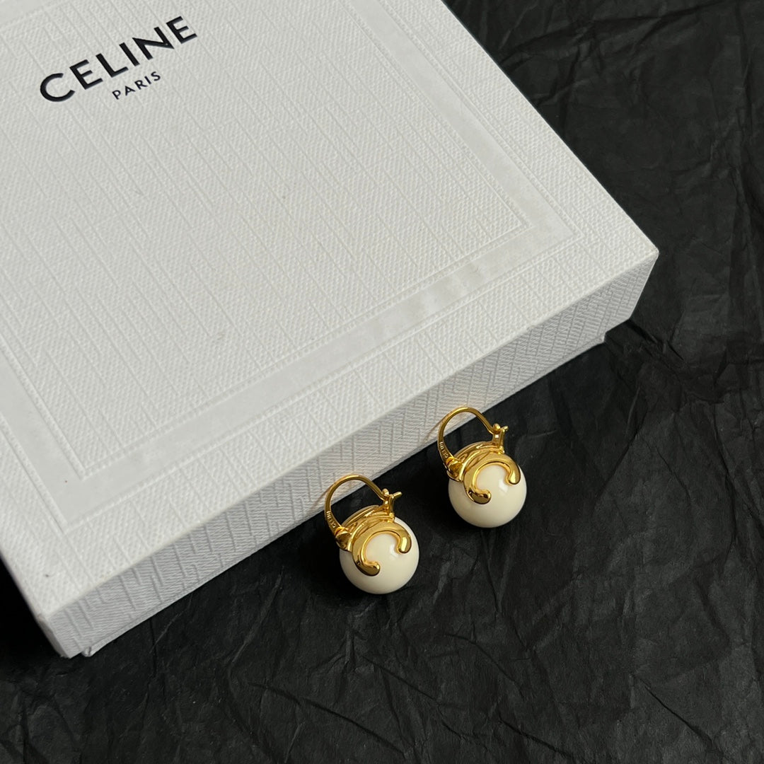 China Replica Celine Earrings 32usd Only