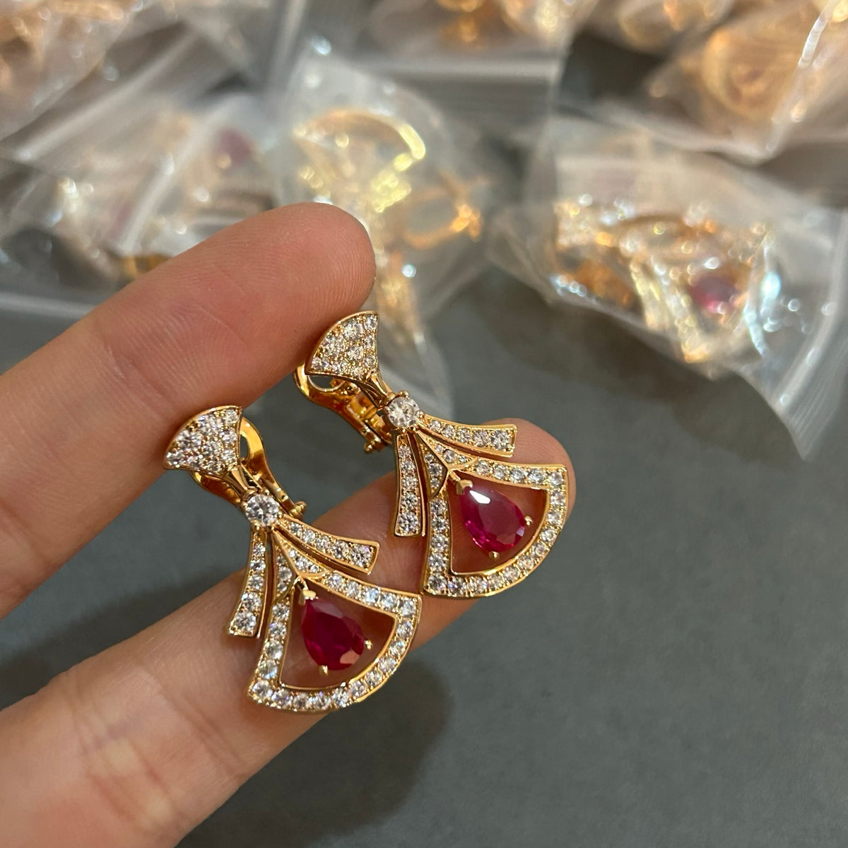 China Replica Bvlgari Earrings 65usd Only