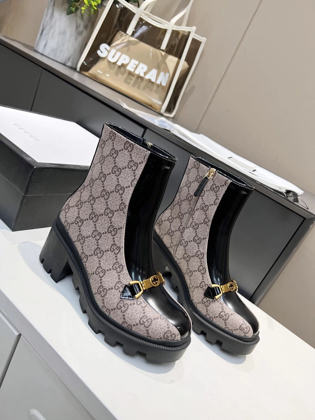 China Replica Gucci Women Shoes 88usd Only