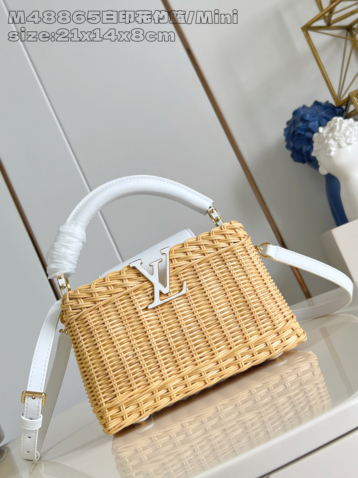 China Replica LV Handbags 315usd Only