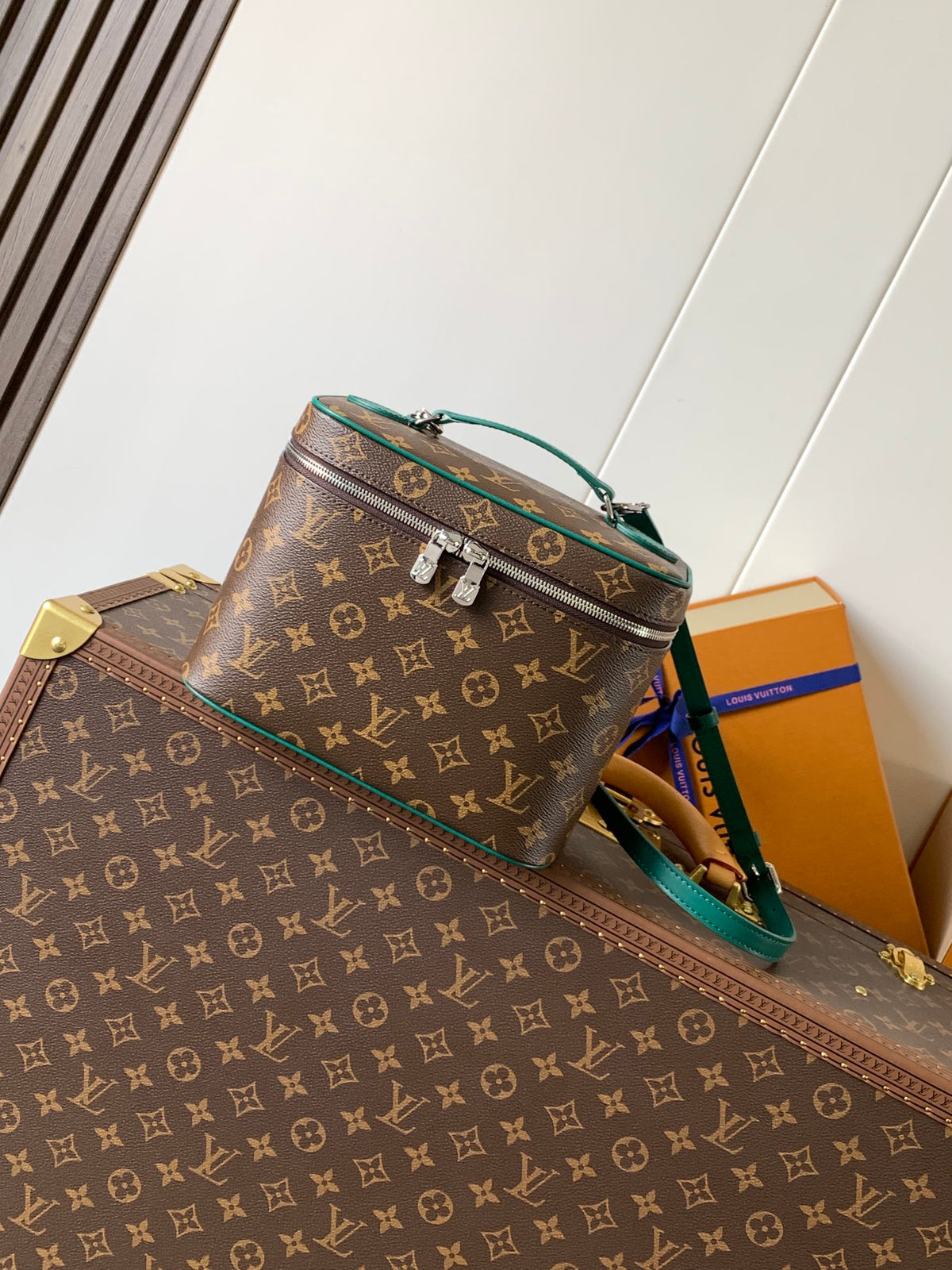 China Replica LV Handbags 120usd Only