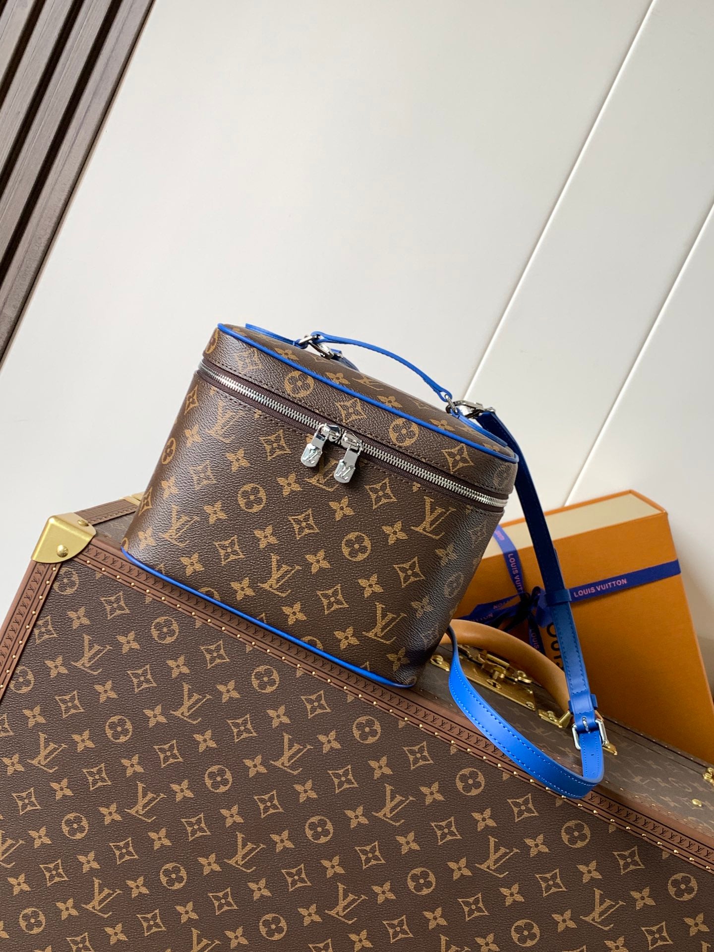 China Replica LV Handbags 120usd Only