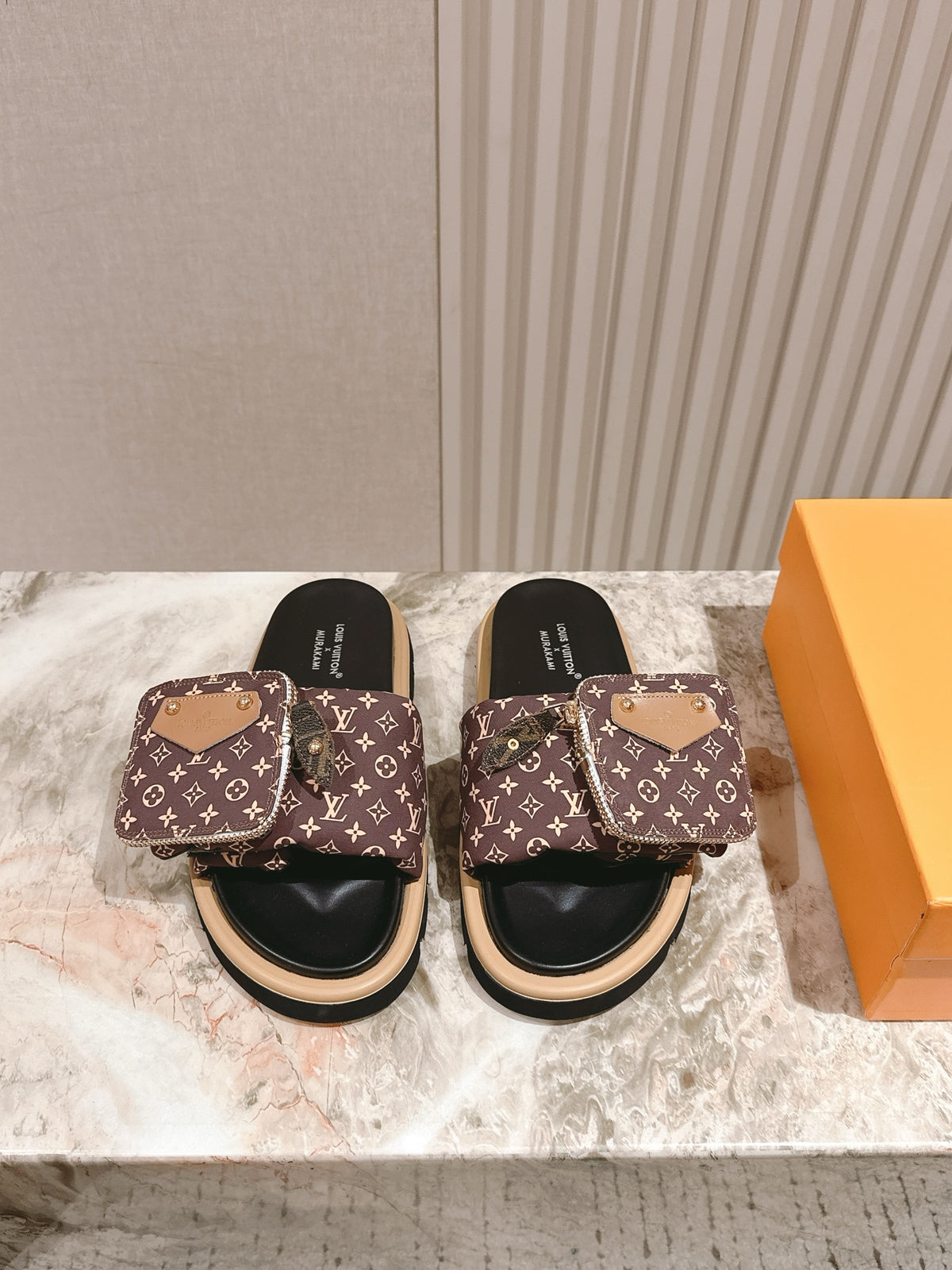 China Replica LV Women Shoes 77usd Only