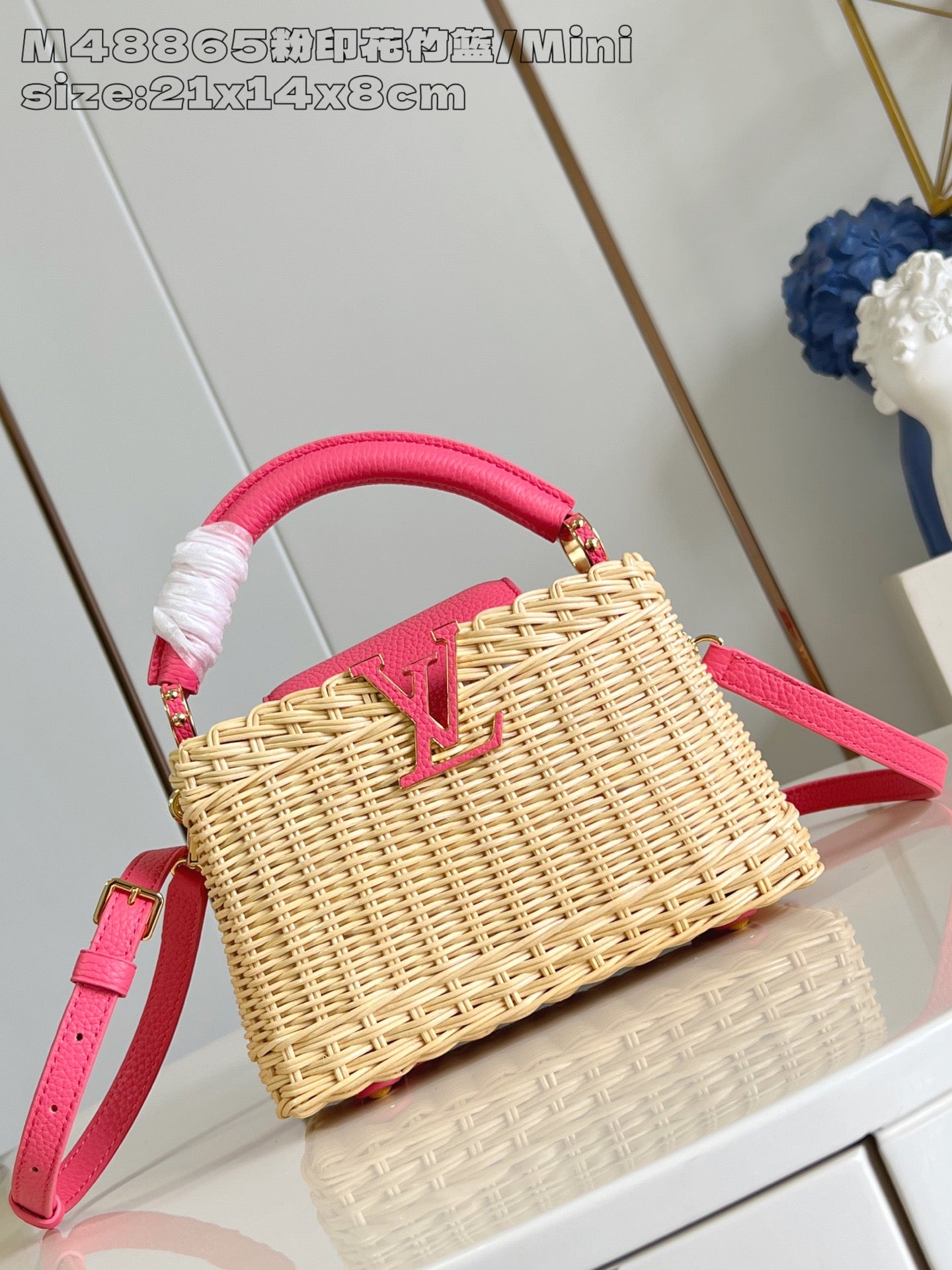 China Replica LV Handbags 315usd Only