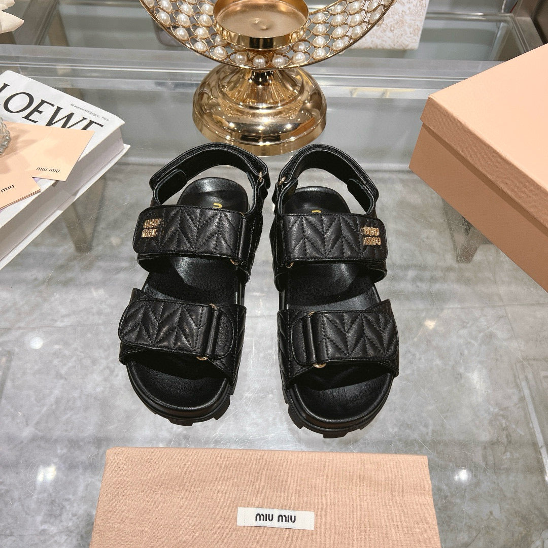 China Replica Versace Women Shoes 91usd Only
