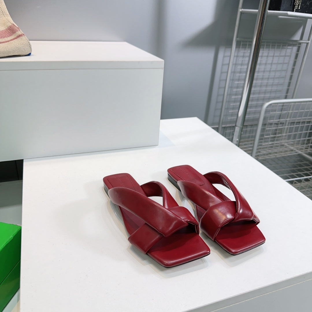 China Replica Bottega Veneta Women Shoes 105usd Only