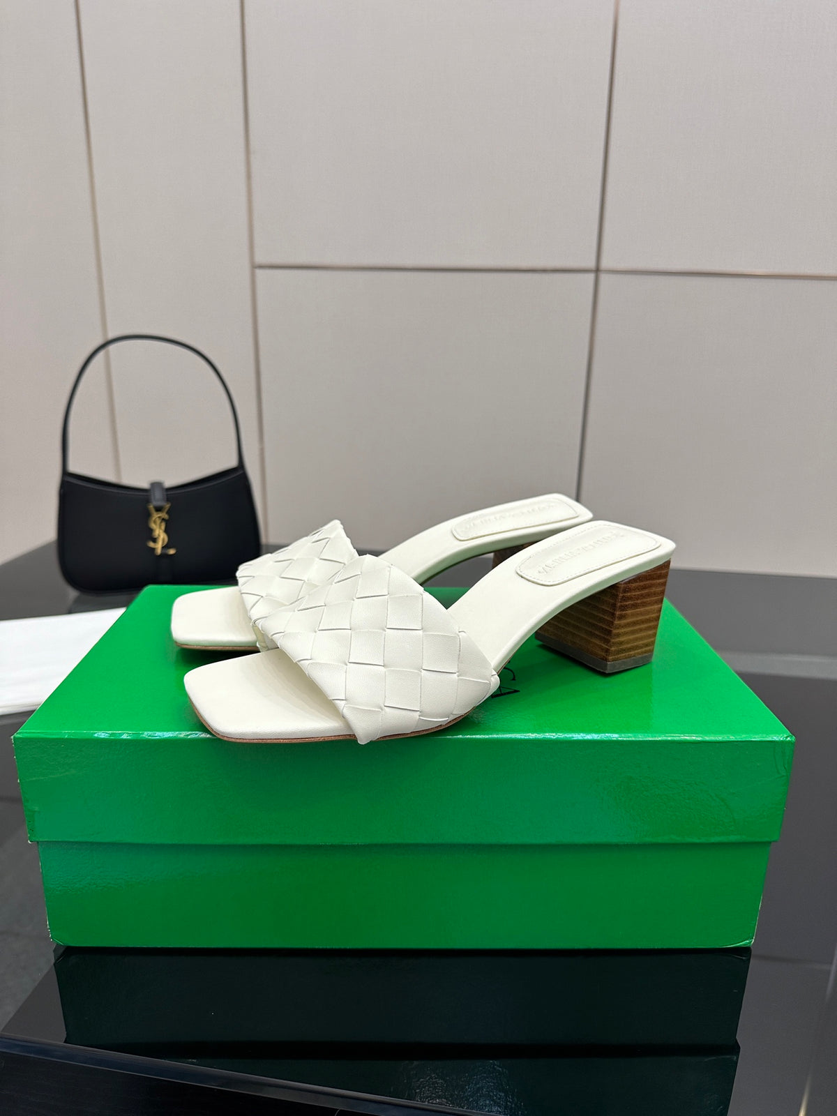 China Replica Bottega Veneta Women Shoes 98usd Only
