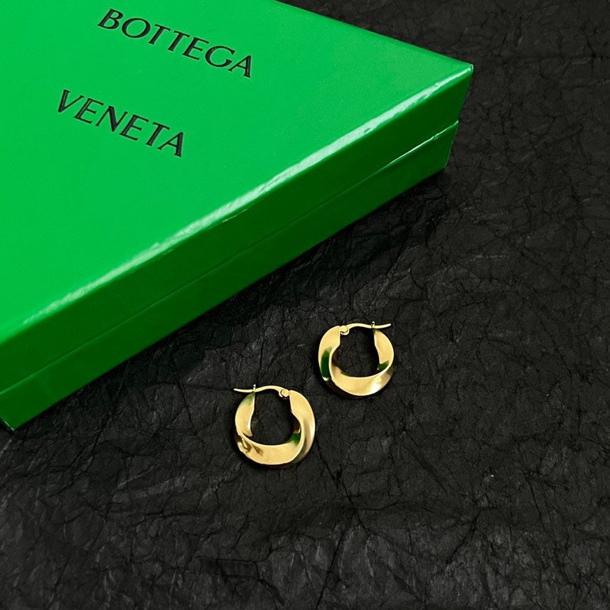 China Replica Gucci Earrings 28usd Only