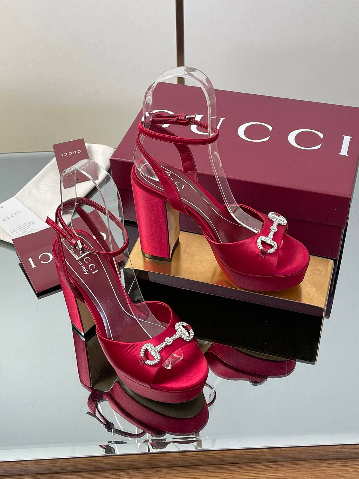 China Replica Gucci Women Shoes 102usd Only
