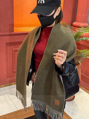 China Replica Loewe Scarf 50usd Only