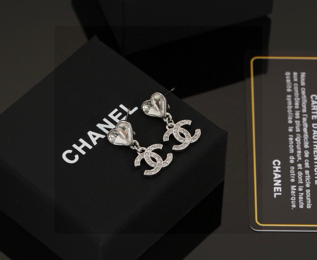 China Replica Chanel Earrings 20usd Only