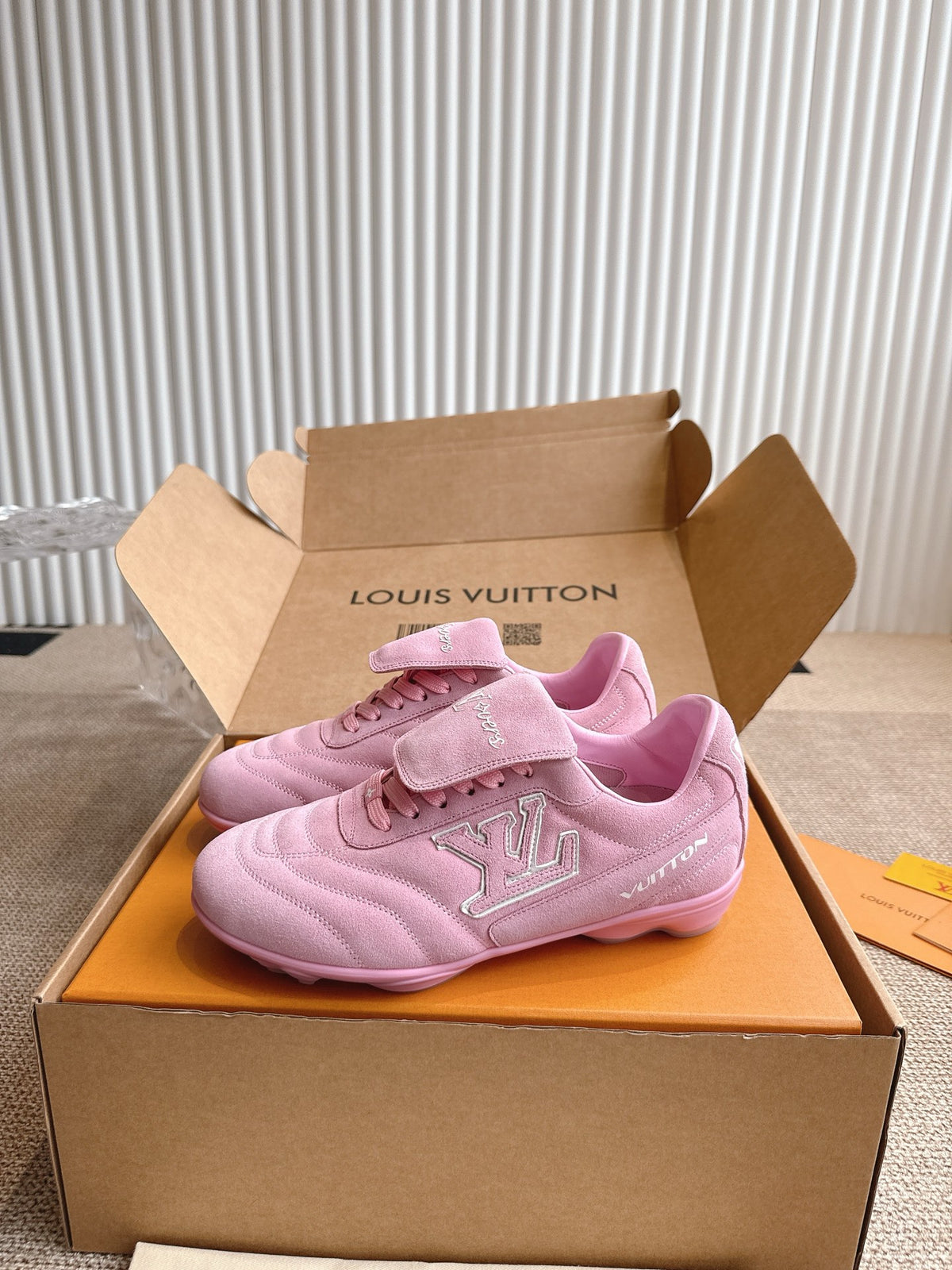 China Replica Versace Women Shoes 130usd Only
