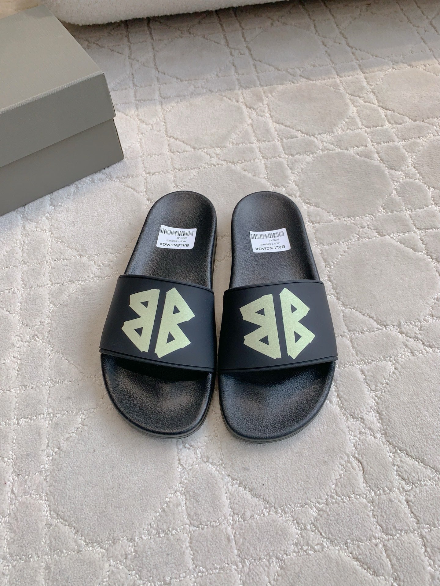 China Replica Balenciaga Women Shoes 63usd Only